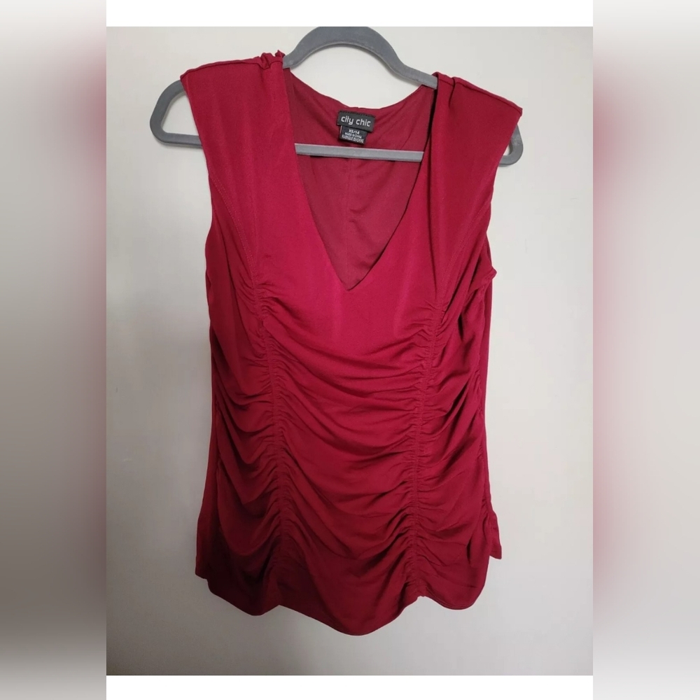 Burgandy City Chic Ruched Sleeveless Top Size 14